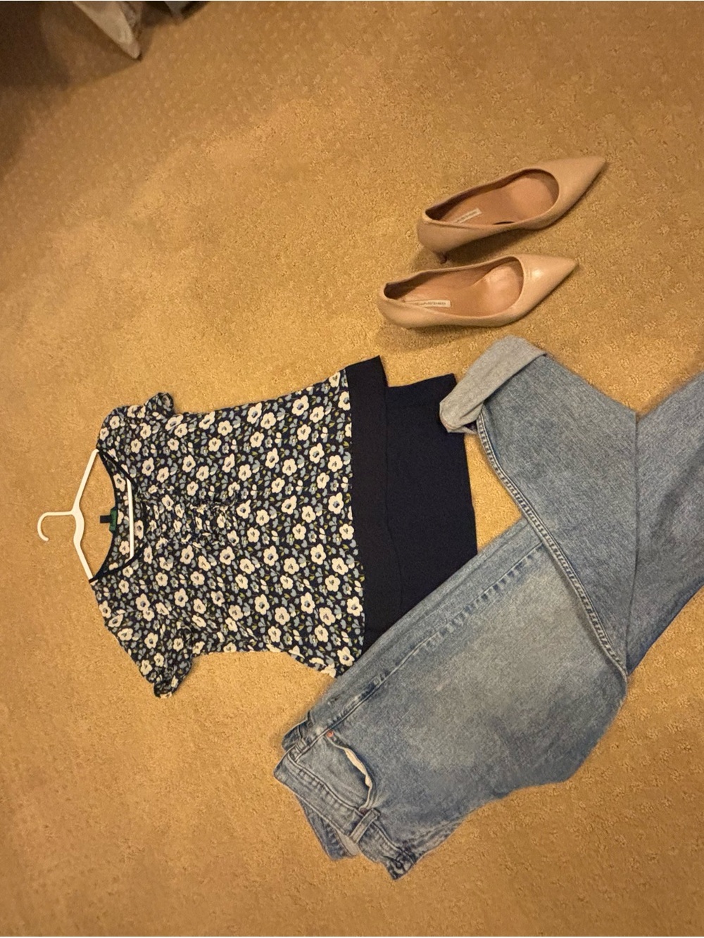 Boden Women’s 12 Navy Blue Floral Blouse Viscose Short Sleeve Boho Top